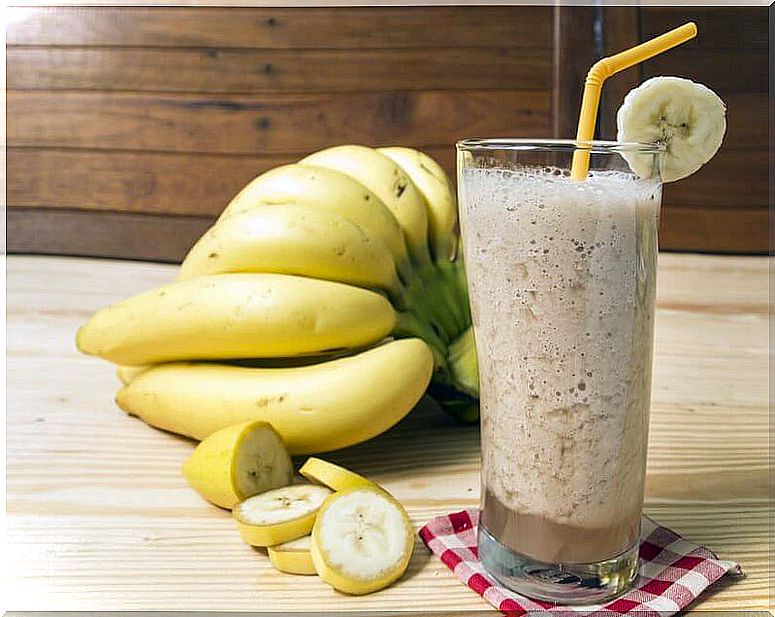 Protein shakes with bananas