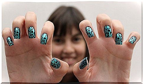 beautiful strong nails with nail polish