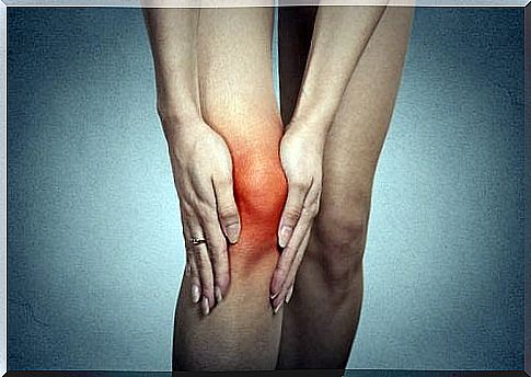 Knee discomfort