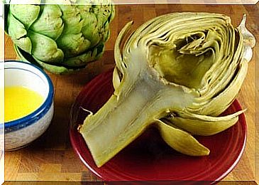 Artichoke against hardening of the arteries caused by cholesterol