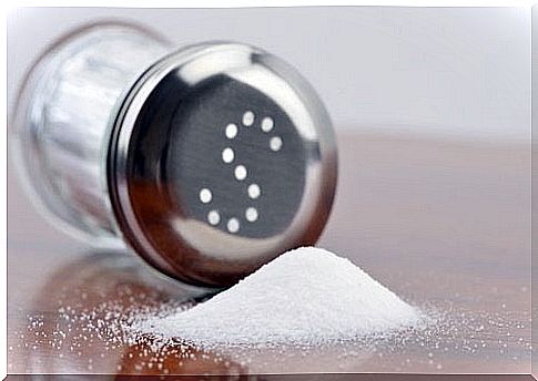 Salt and sugar as home remedies for insomnia