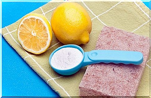 Natural and inexpensive cleaning agents