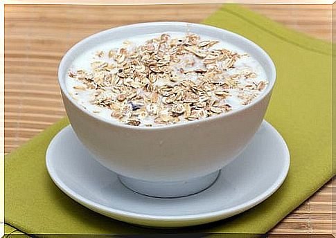 Oat flakes promote sleep: perfect in the evening!