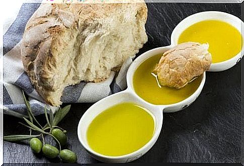 Perfect combination: bread with olive oil