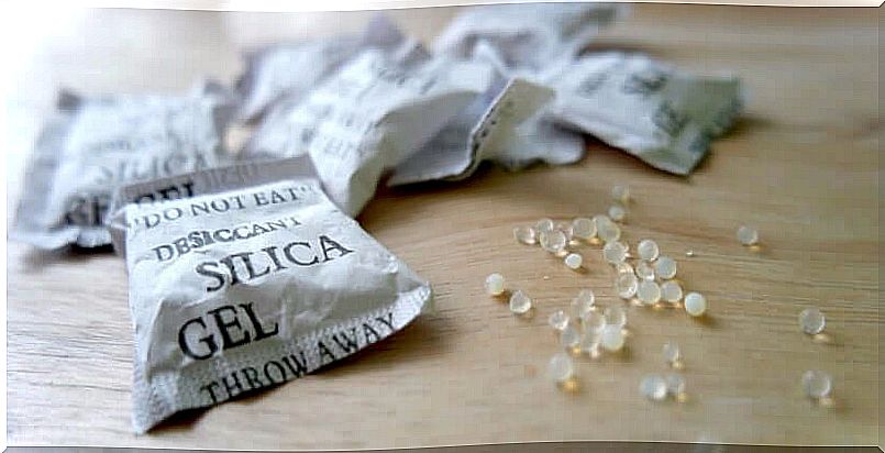 Silica gel - clear