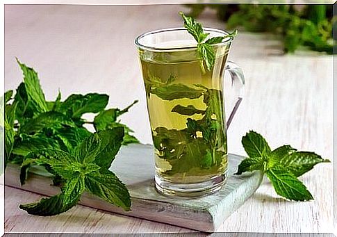 Mint tea