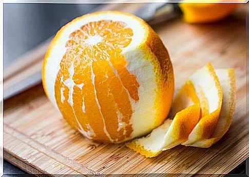 Properties of the orange peel