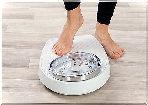 Woman on the scales 